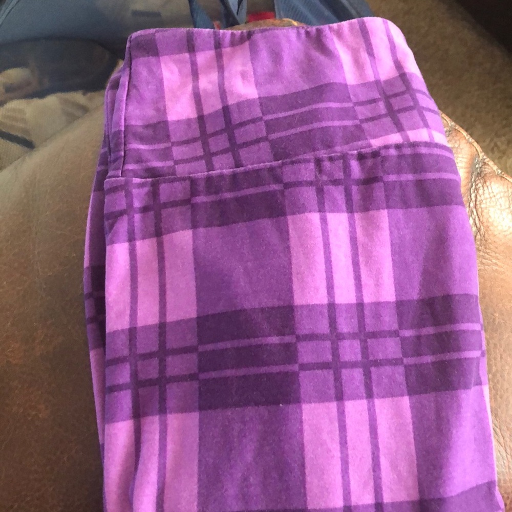 Lularoe purple plaid OS